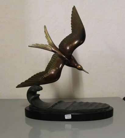 RENETI
La mouette sur la vague
Sculpture...